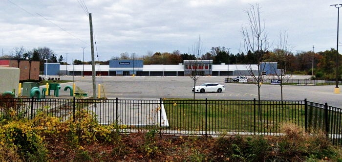 K-Mart (Kmart) - Monroe - 1290 N Monroe St (newer photo)